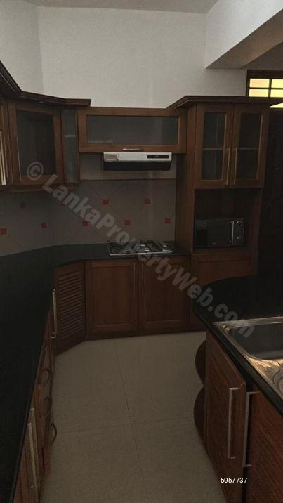 Kitchen - Apartment for rent in Colombo 3