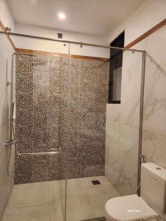 Bathroom - House for rent in Nawala