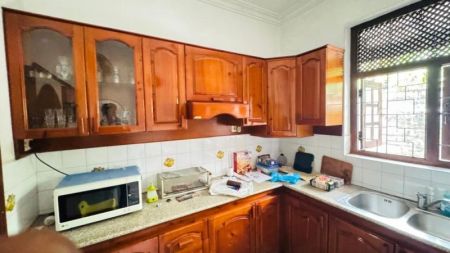 Kitchen - (PH1035) 27 Perch  Two Storey House for Sale in Maharagama