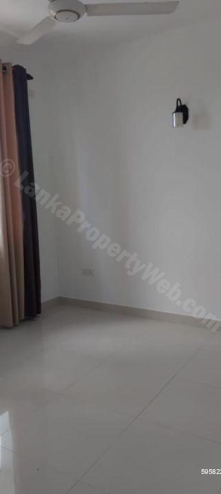 Apartment for sale in Dehiwala