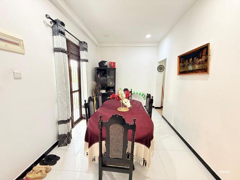 House for sale in Pannipitiya