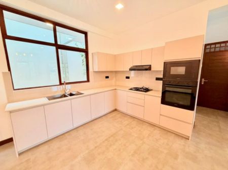 Kitchen - (SH1622) Brand New Luxury 2 Storey House for Sale in Thalawathugoda