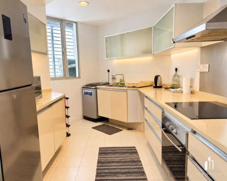 Kitchen - Monarch Residencies - 02 Bedroom Apartment for Rent - Fully Furnished - High Floor - Colombo 03