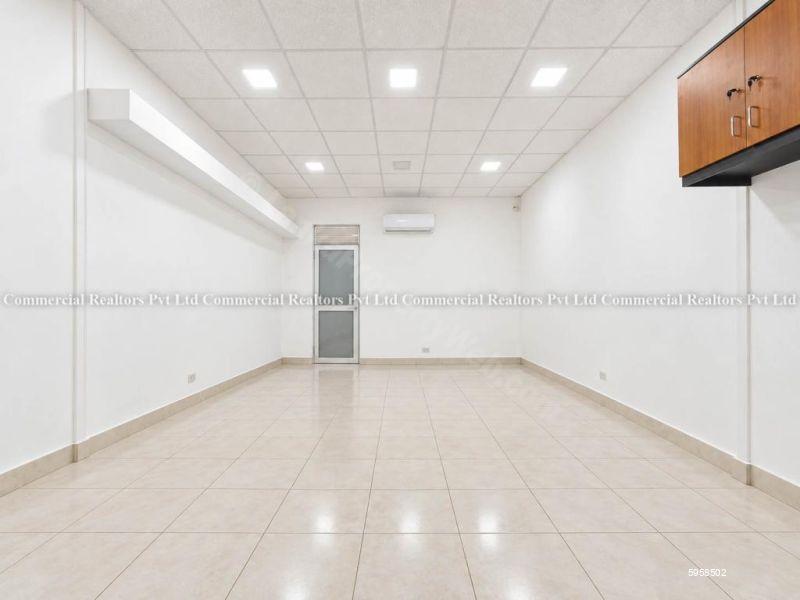 Commercial for rent in Colombo 4