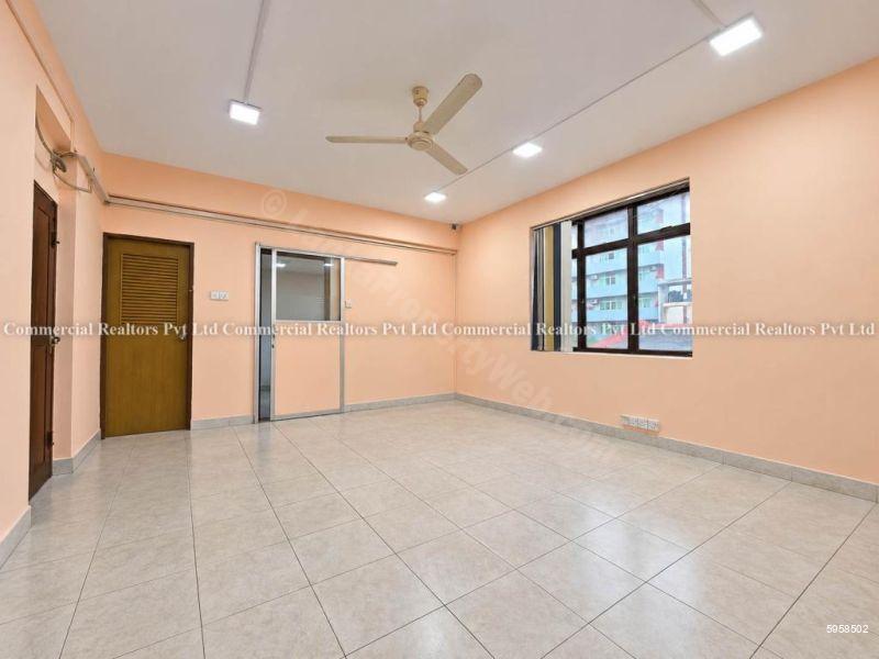 Commercial for rent in Colombo 4