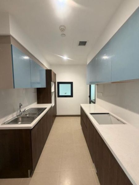 Kitchen - Distressed 3-Bedroom Apartment at Marina Square for Sale, Colombo 15