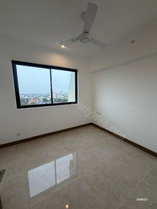 Bedroom - Apartment for sale in Colombo 15