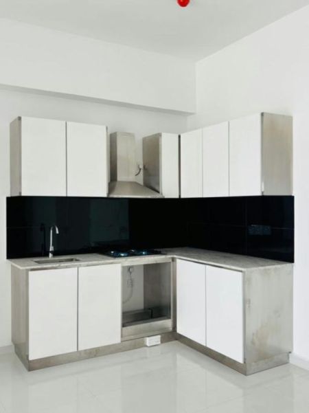 Kitchen - Rush - 03 Bedroom Unfurnished Apartment for Sale in Nugegoda (A6720)