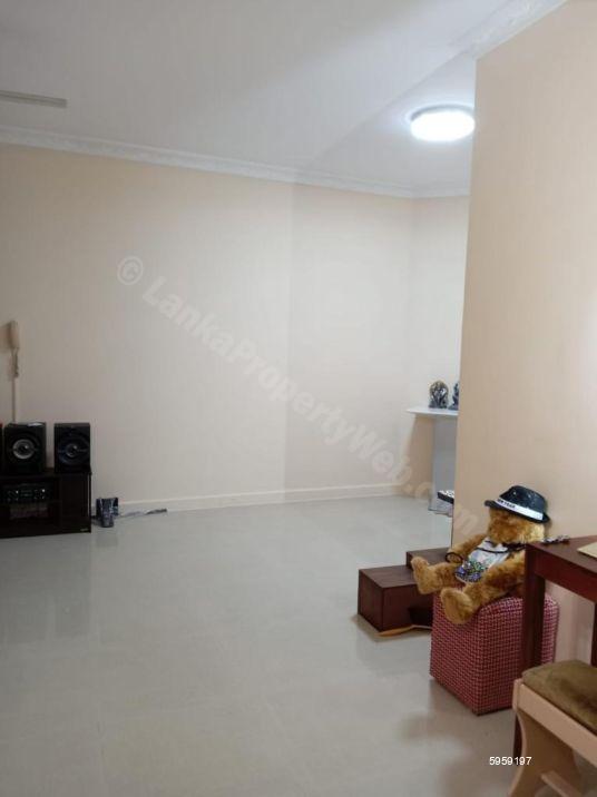 Living Room - Apartment for rent in Colombo 5