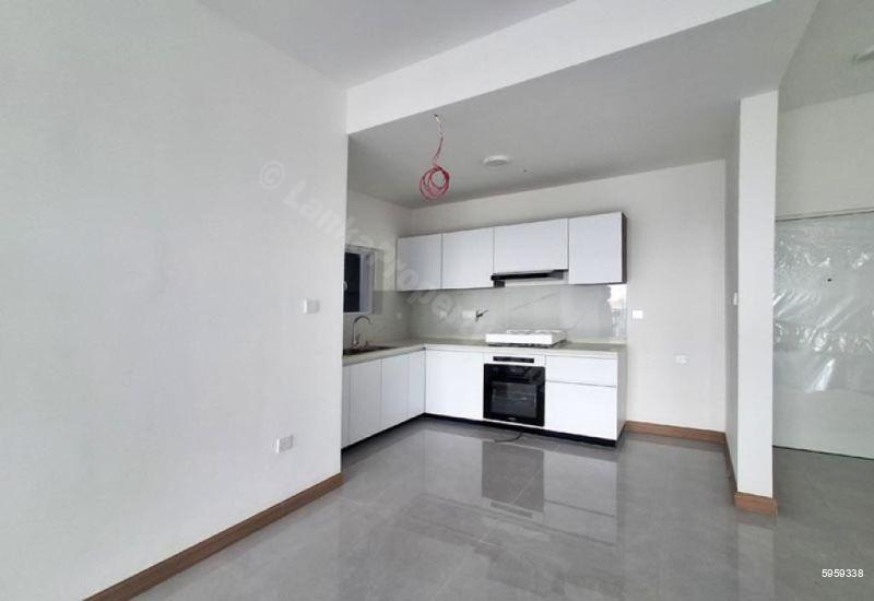 Kitchen - Apartment for sale in Mount Lavinia