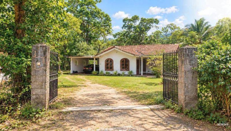 Exterior - House for sale in Kataragama