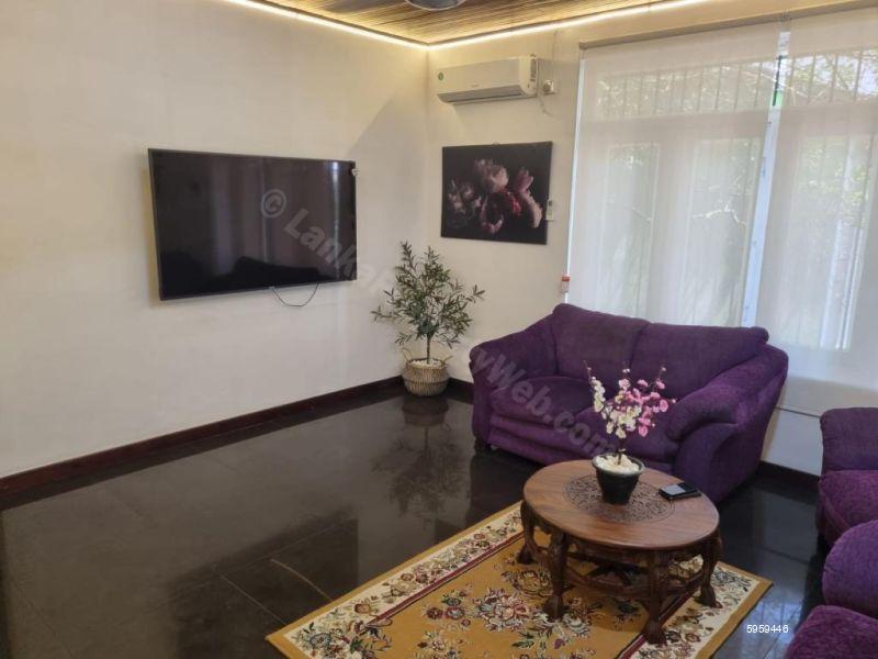 Living Room - House for rent in Nugegoda
