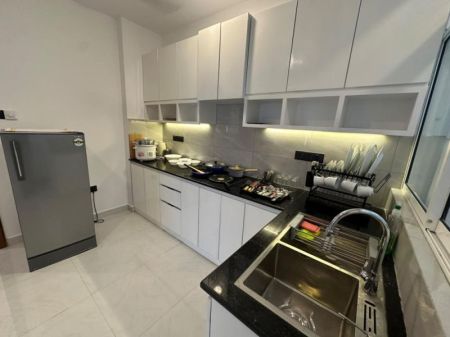 Kitchen - 3BHK Fully Furnished Apartment for Short-Term Rental in Wellawatte – CSCR702