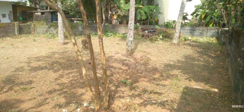 Bare Land for sale in Nawala