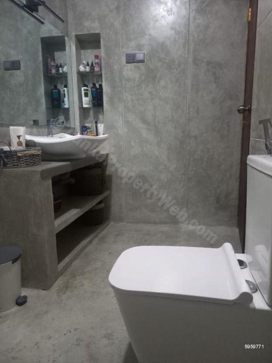 Bathroom - House for sale in Rathmalana