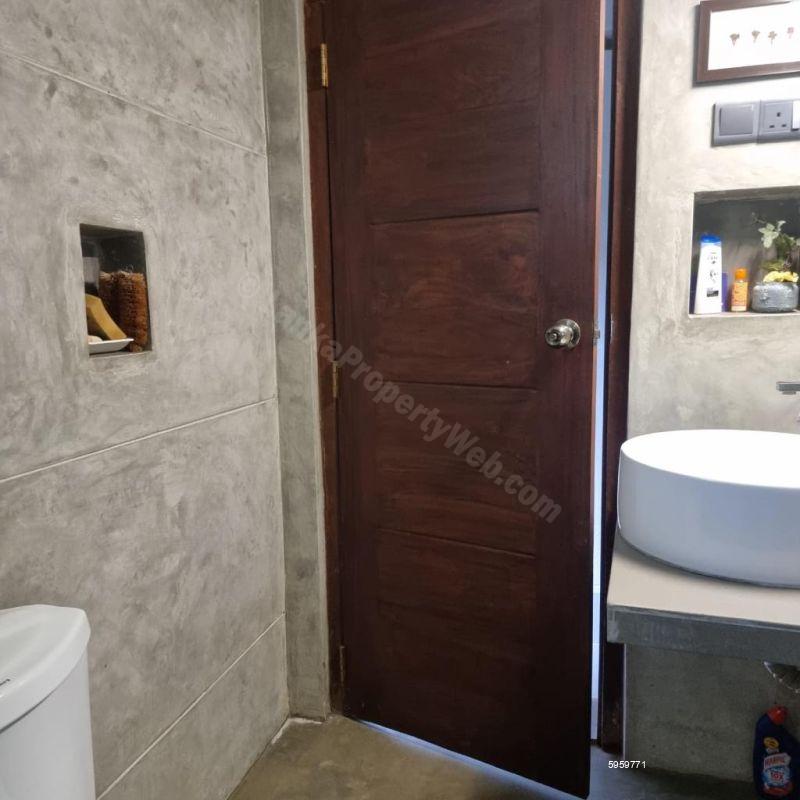 Bathroom - House for sale in Rathmalana
