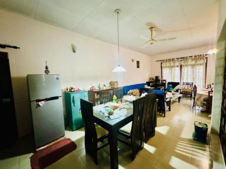 Dining room - (SH534) Spacious House for Sale in Ratmalana