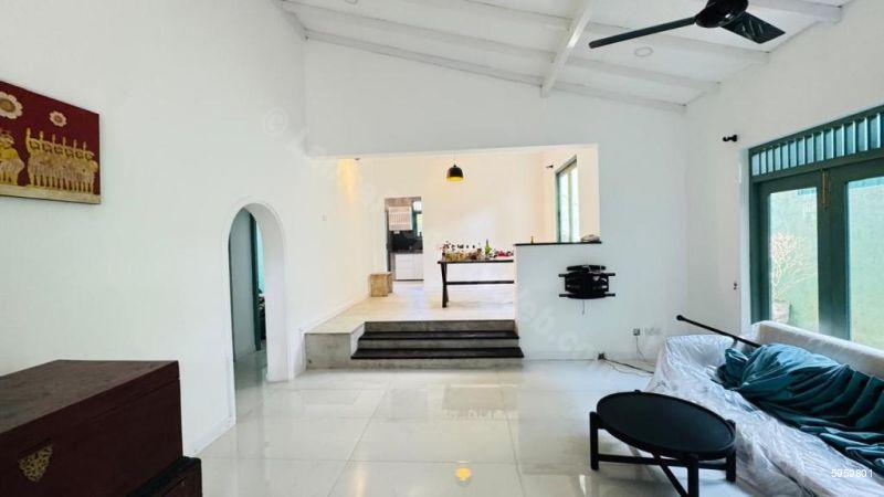 Living Room - House for sale in Nugegoda
