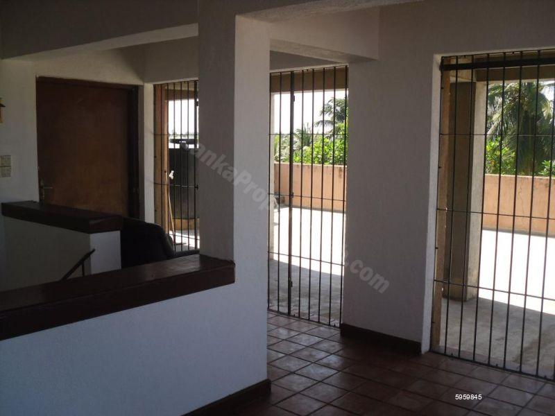 House for sale in Dehiwala