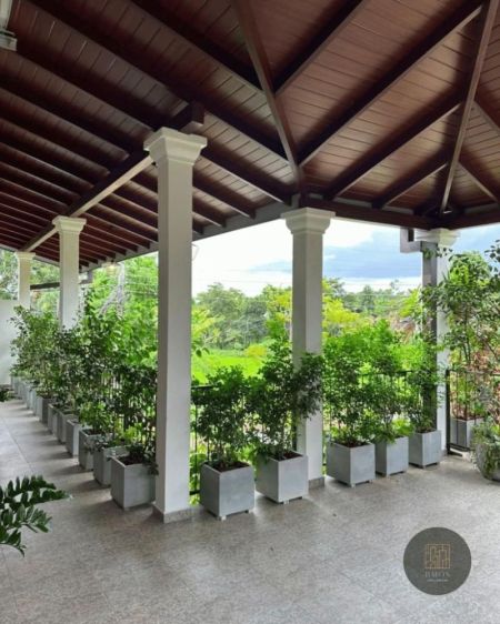 Exterior - House for sale in Thalawathugoda 
