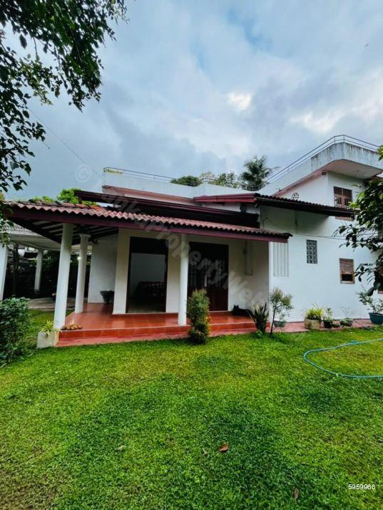 Exterior - House for sale in Kelaniya
