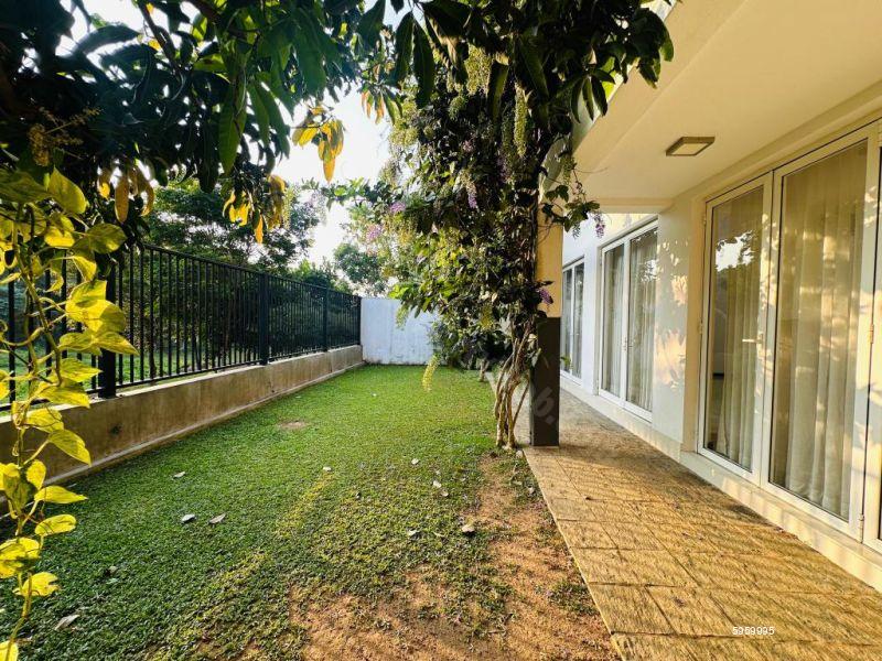 Exterior - House for sale in Thalawathugoda
