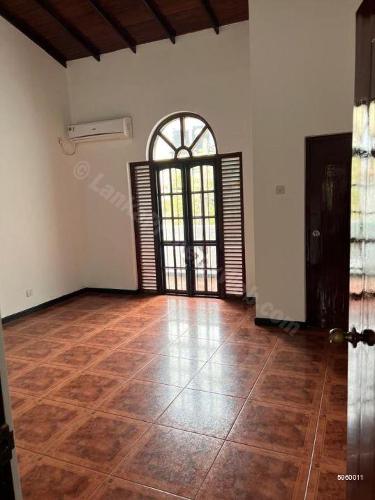 House for rent in Nawala