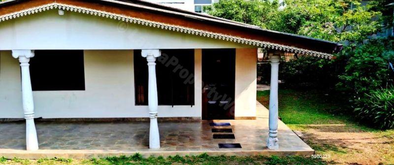 House for sale in Kottawa