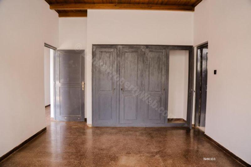 House for sale in Mount Lavinia