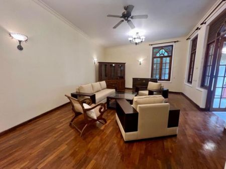 Living Room - Furnished 4 Bedroom House for Rent – Pita Kotte | LKR 400,000/Month (EM172JS)