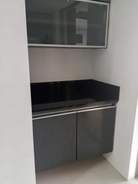 Kitchen - 🏙️ The Monarch Penthouse For Rent – Colombo 03 - PDA284