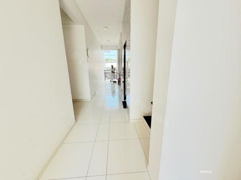 Apartment for sale in Rajagiriya