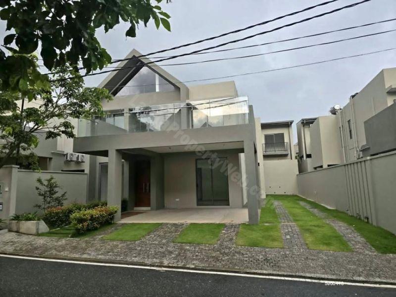 House for sale in Polgasowita