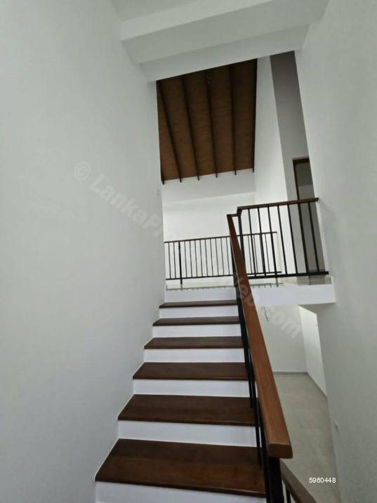 House for sale in Polgasowita