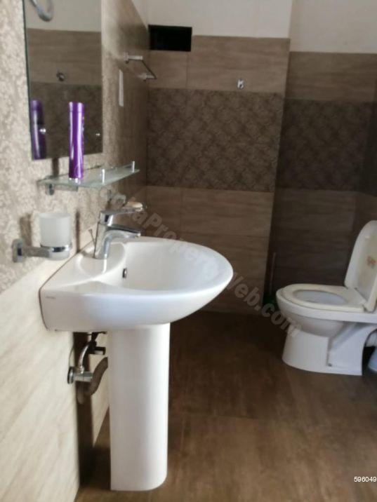 Bathroom - House for rent in Nugegoda