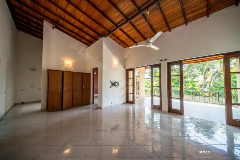 House for sale in Boralesgamuwa