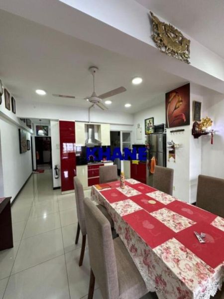 Dining room - Furnished 3 Bedroom Apartment for Rent | The Highness, Rajagiriya