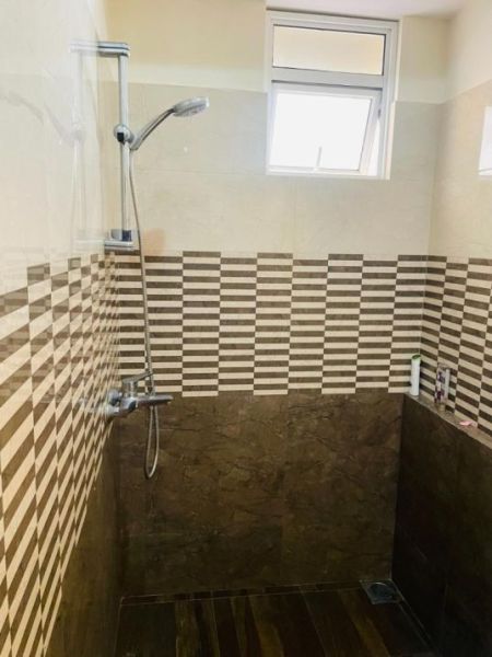 Bathroom - 3,000 sq.ft Furnished House for Rent - HL55967