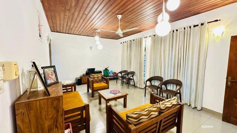 House for rent in Ganemulla