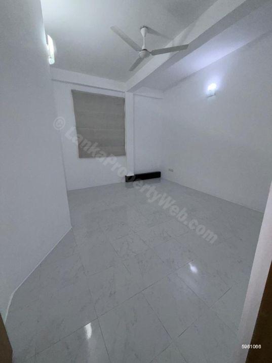 Apartment for rent in Colombo 5