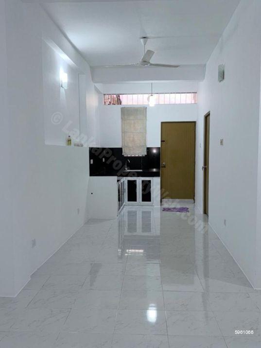 Apartment for rent in Colombo 5