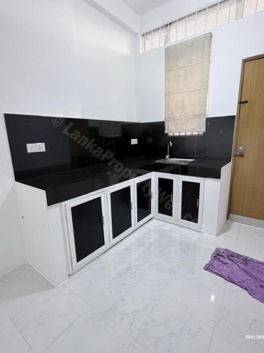 Apartment for rent in Colombo 5