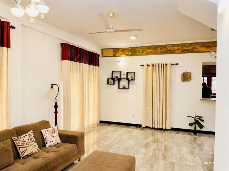 House for rent in Thalawathugoda