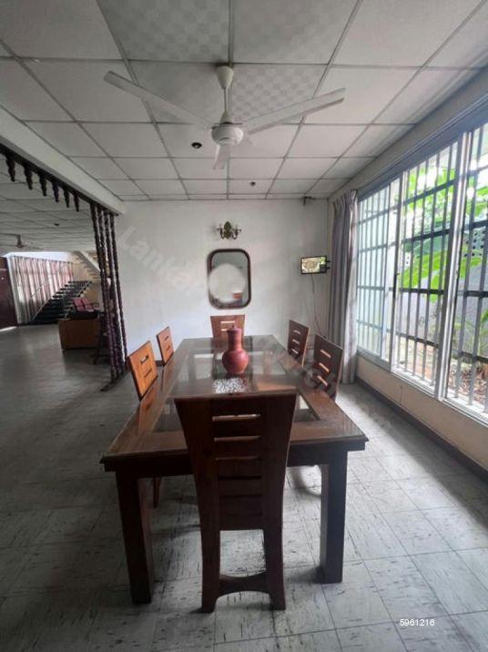 Commercial for rent in Colombo 3