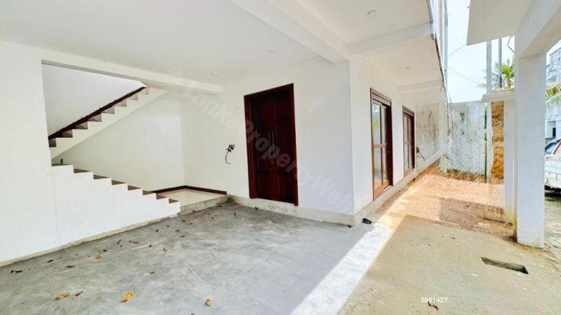 House for sale in Boralesgamuwa