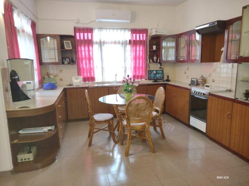 House for sale in Nugegoda