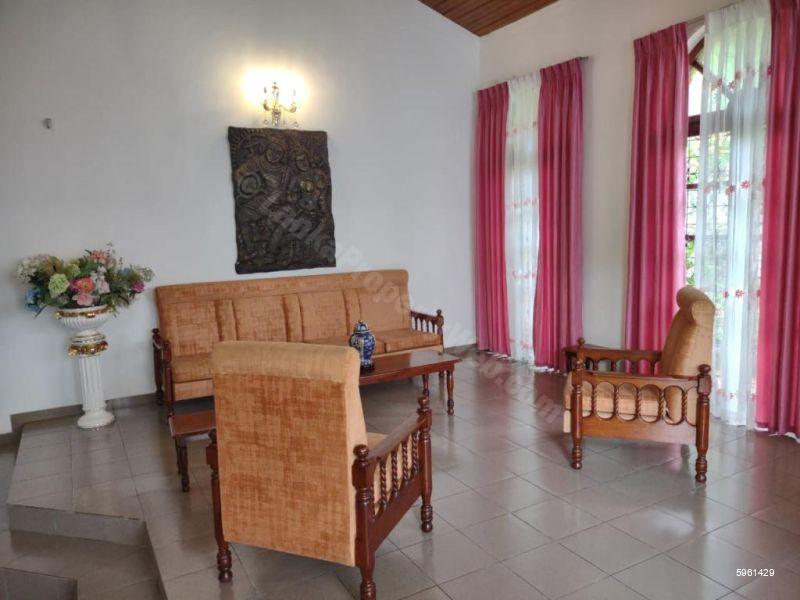 House for sale in Nugegoda