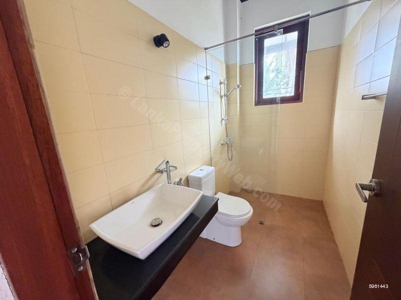 House for rent in Thalawathugoda