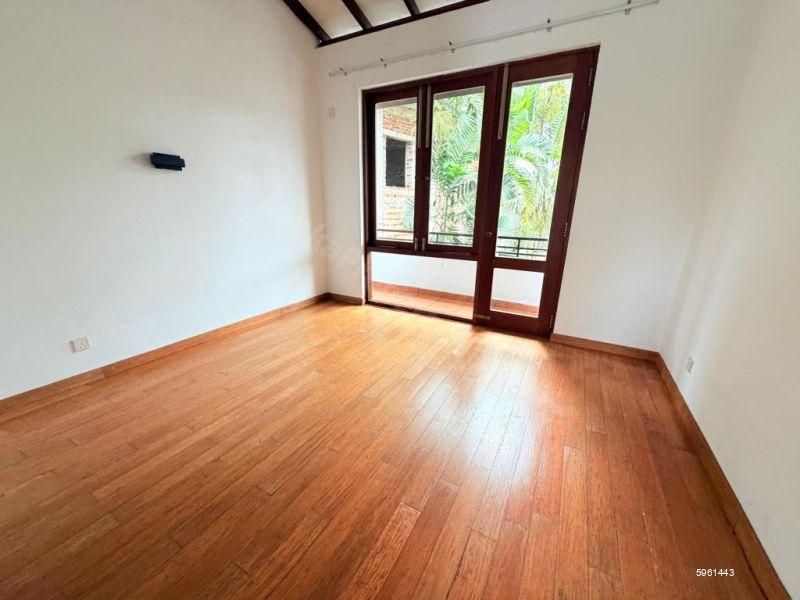 House for rent in Thalawathugoda