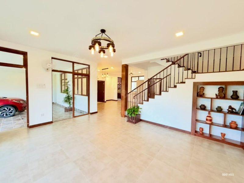 House for sale in Thalawathugoda